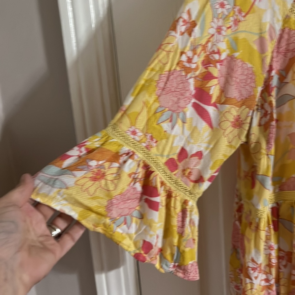 Torrid floral print blouse - Picture 3 of 8